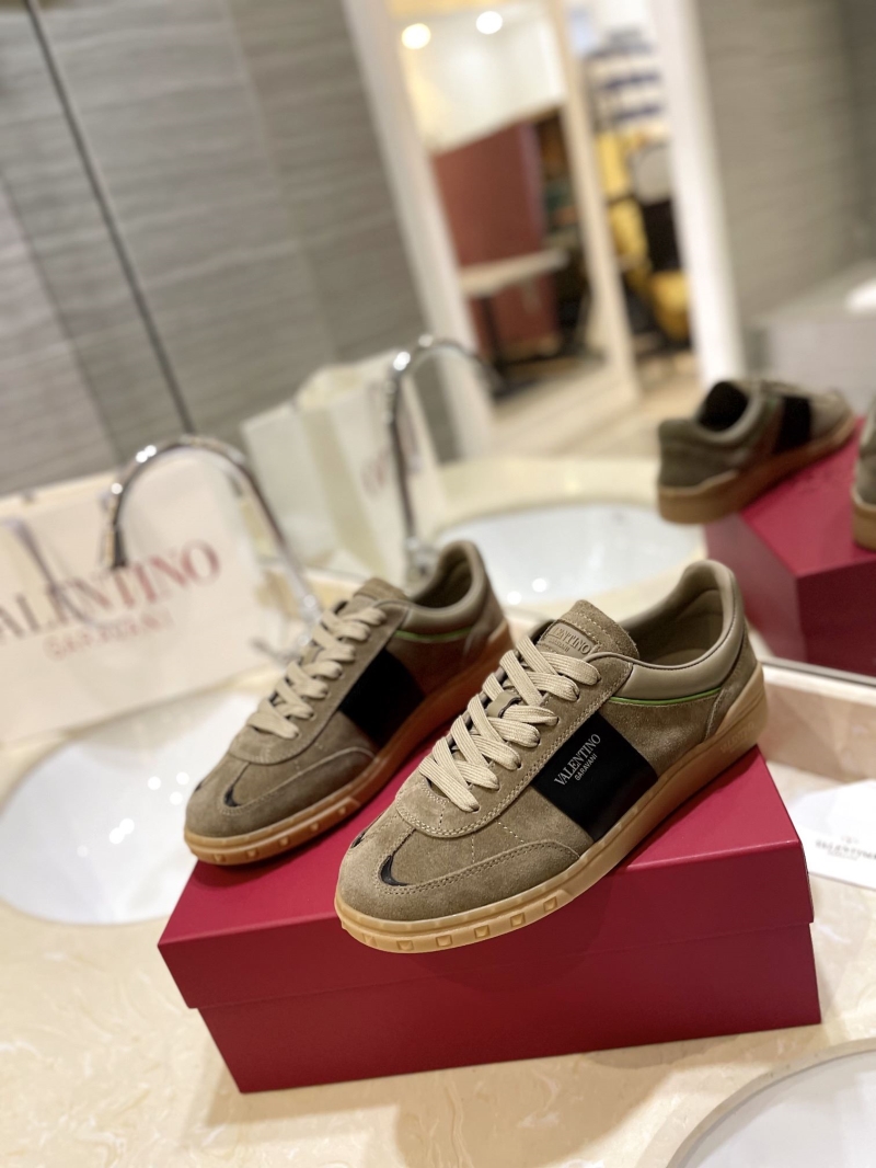 Valentino Sneakers